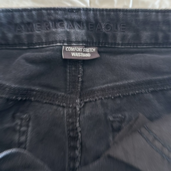 Black shorts - Picture 3 of 5